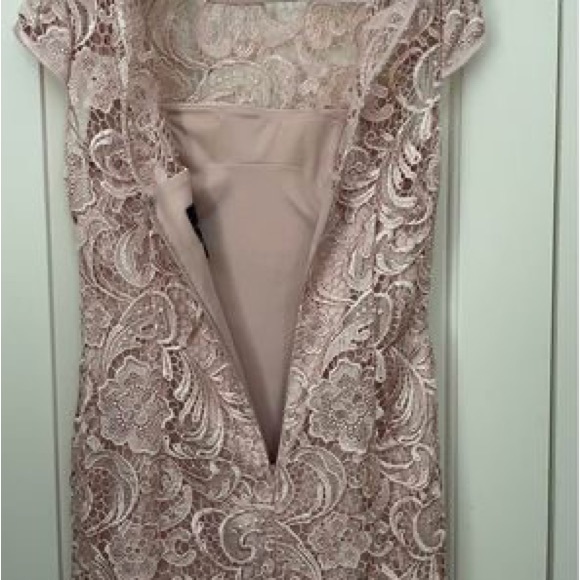 Formal Dress, Size 2 - Picture 3 of 7